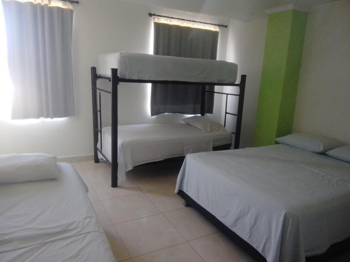 Hotel Bosque De Las Americas — Fotos 1